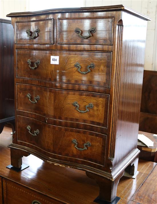 Small bow front chest of drawers